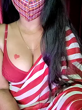 Snapshot of SexyAndHottie chatting on March 18, 4:04 am SexyAndHottie online show from March 18, 4:04 am