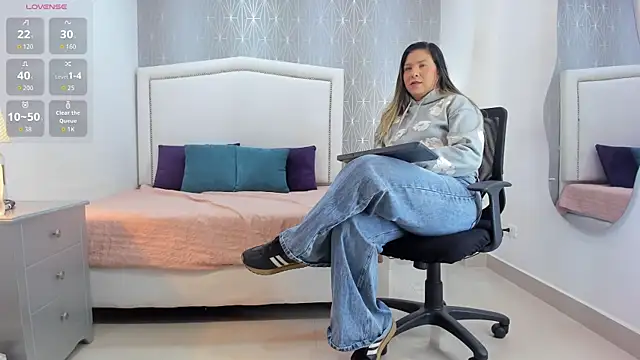  Peach1  online show from June 25, 10:53 am