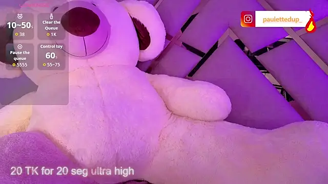 Snapshot of paulette_dupont chatting on November 17, 11:05 am paulette dupont online show from November 17, 11:05 am