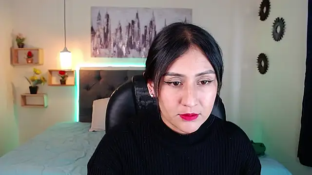 mia aira online show from January 31, 8:01 pm