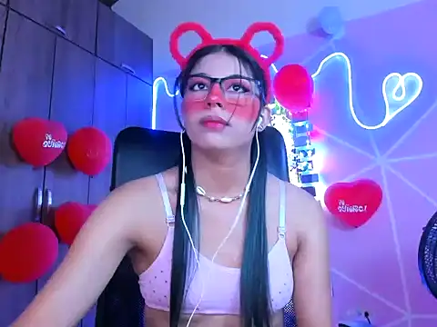  ALLYSON18  online show from February 20, 11:31 am