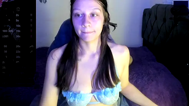 Snapshot of witchskarlata chatting on October 4, 3:15 am witchskarlata online show from October 4, 3:15 am