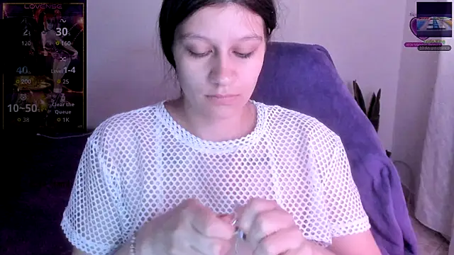 Snapshot of witchskarlata chatting on October 27, 1:48 pm witchskarlata online show from October 27, 1:48 pm