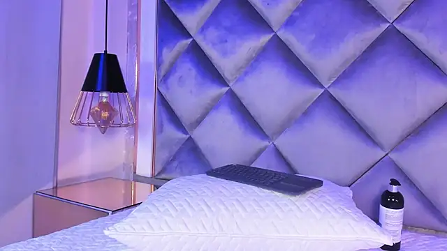 ammy durand online show from January 12, 10:12 pm