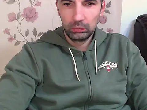 Leo 1617 online show from February 11, 10:42 am