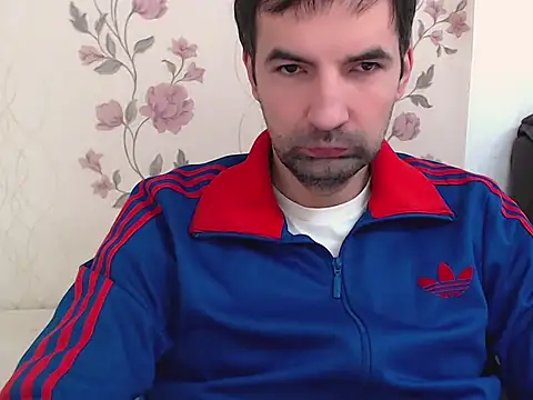 Leo 1617 online show from February 22, 11:42 am