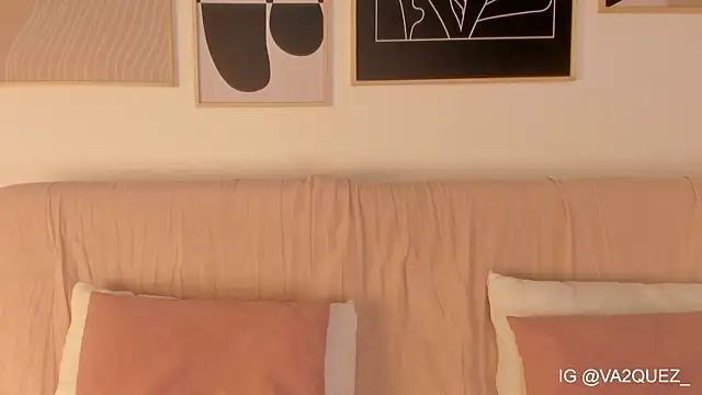 Heyloreley online show from November 8, 2:01 am