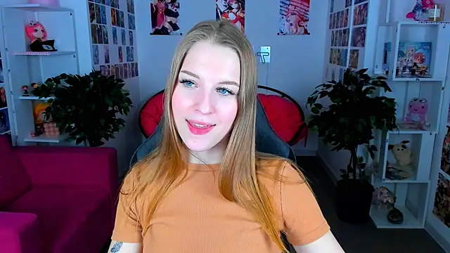 CuteMousee online show from December 28, 9:08 pm