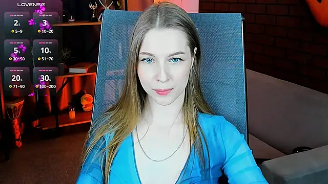 CuteMousee online show from February 26, 2:57 pm