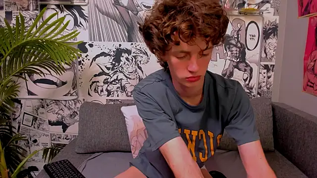 LukeSweet online show from June 3, 1:46 pm