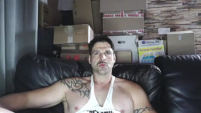 XxBigboybandxX online show from May 2, 4:34 pm