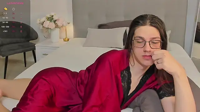 Snapshot of Alfreda_Mills chatting on November 29, 10:40 am Alfreda Mills online show from November 29, 10:40 am