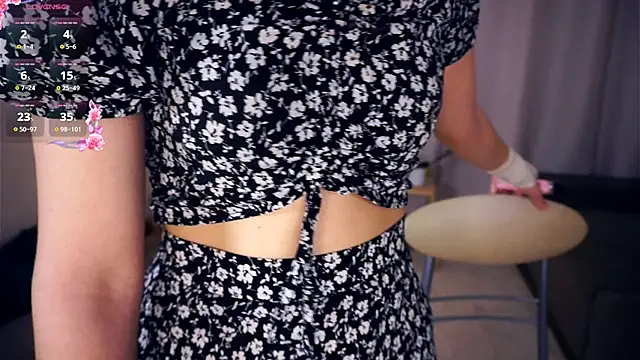 EngelAlman online show from October 3, 6:10 am