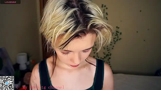 EngelAlman online show from October 25, 6:21 am