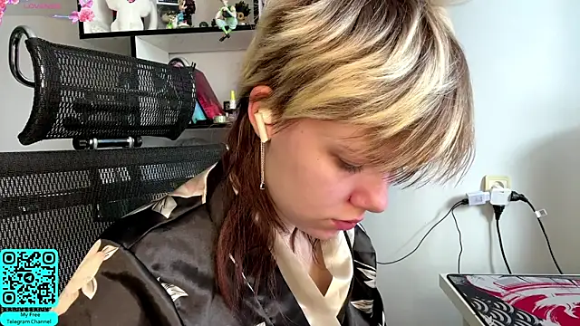 EngelAlman online show from March 7, 7:05 am