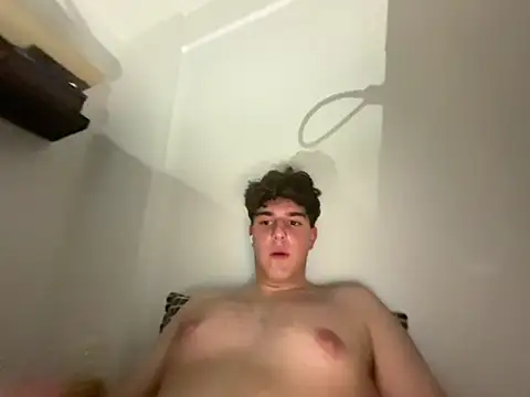 Snapshot of Pablogn24 chatting on December 27, 11:53 pm Pablogn24 online show from December 27, 11:53 pm