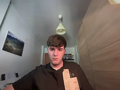 Snapshot of Pablogn24 chatting on February 19, 5:27 pm Pablogn24 online show from February 19, 5:27 pm