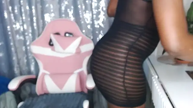 MissBigNipples online show from July 22, 2:36 am
