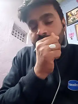 Bullgardenrnc123 online show from January 12, 7:19 pm