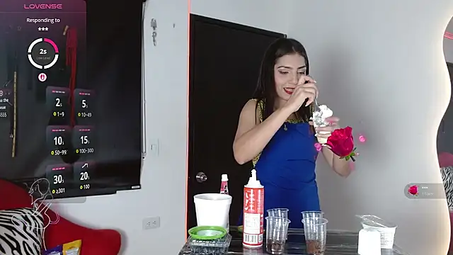 Carolaine69  online show from March 7, 1:52 pm