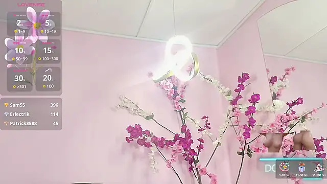 Snapshot of almendraevans chatting on January 27, 12:26 pm almendraevans online show from January 27, 12:26 pm