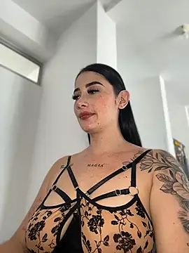 Libia James online show from July 21, 7:49 pm