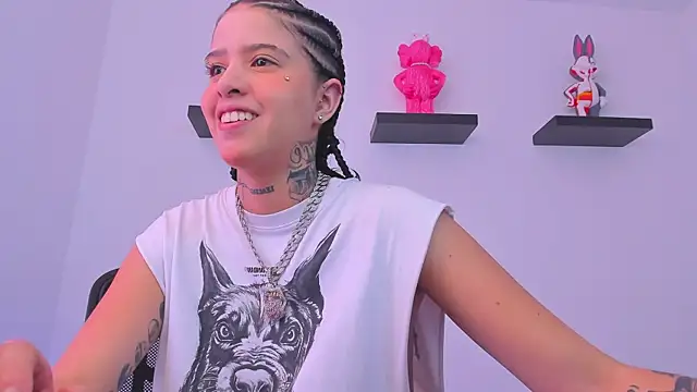 Gangster Girl online show from February 25, 4:10 pm