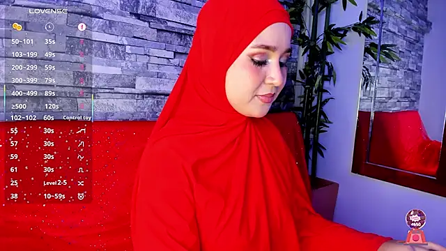 Snapshot of SamiQuest chatting on March 7, 4:35 am SamiQuest online show from March 7, 4:35 am