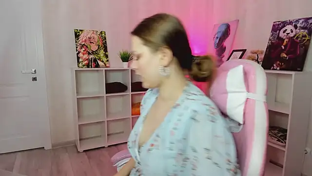 Lasly Fox online show from February 18, 12:17 am