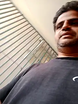 Snapshot of daddy_indian chatting on July 24, 2:53 am daddy indian online show from July 24, 2:53 am