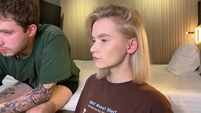 Snapshot of Adelovenick chatting on November 10, 12:15 pm Adelovenick online show from November 10, 12:15 pm