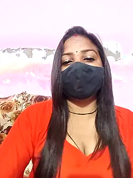Snapshot of Simran-Simran chatting on January 31, 10:31 am Simran-Simran online show from January 31, 10:31 am