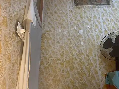 Snapshot of GaaTto chatting on February 10, 11:55 pm GaaTto online show from February 10, 11:55 pm