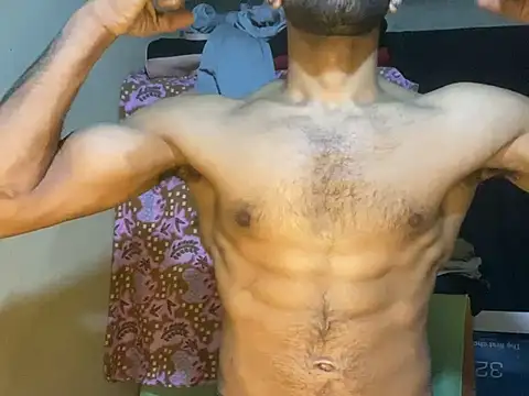 Snapshot of GaaTto chatting on February 21, 1:11 am GaaTto online show from February 21, 1:11 am