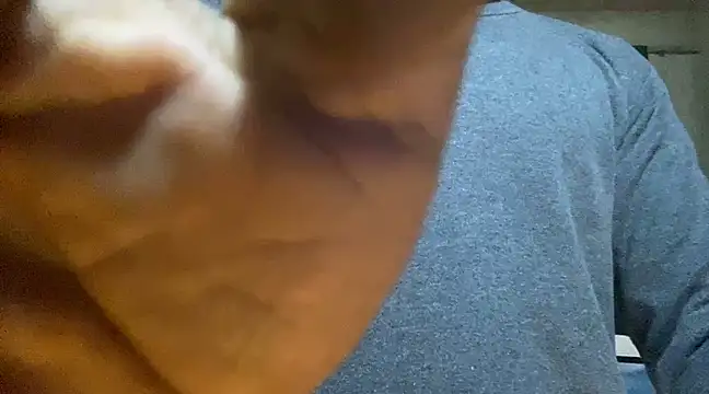 Snapshot of GaaTto chatting on February 26, 1:43 am GaaTto online show from February 26, 1:43 am