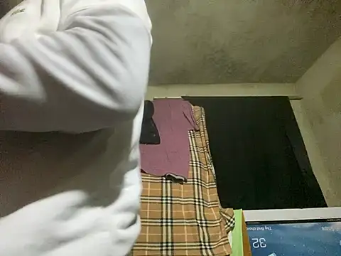 Snapshot of GaaTto chatting on March 6, 11:42 pm GaaTto online show from March 6, 11:42 pm