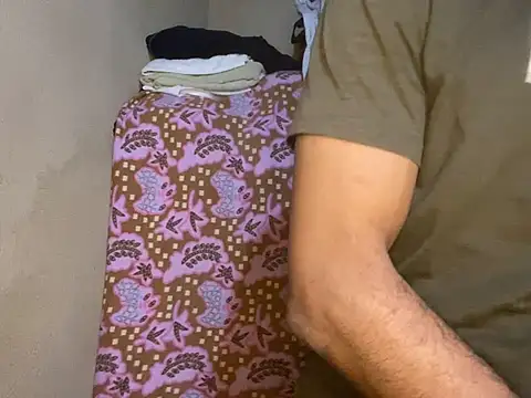 Snapshot of GaaTto chatting on March 13, 2:38 am GaaTto online show from March 13, 2:38 am