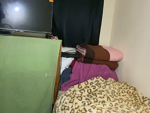 Snapshot of GaaTto chatting on October 5, 12:42 am GaaTto online show from October 5, 12:42 am