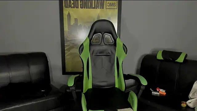 Snapshot of jamesinked_ chatting on January 20, 5:04 am jamesinked  online show from January 20, 5:04 am