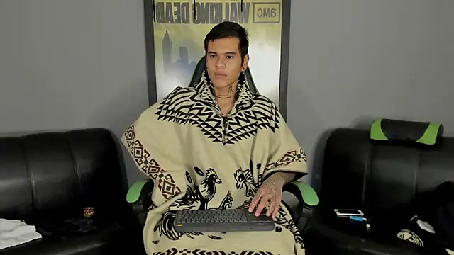 Snapshot of jamesinked_ chatting on March 10, 5:18 pm jamesinked  online show from March 10, 5:18 pm