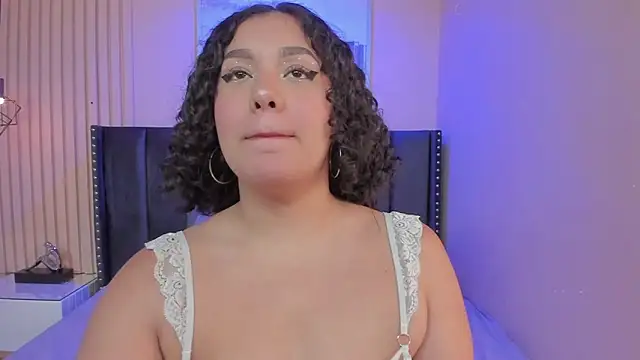 viiolett lee online show from October 25, 9:53 pm