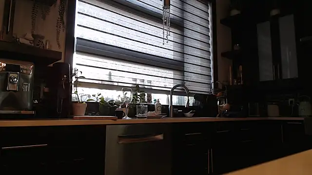 Snapshot of Toy-Daddy chatting on October 9, 11:19 am Toy-Daddy online show from October 9, 11:19 am