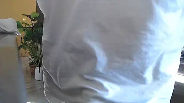 Snapshot of Toy-Daddy chatting on October 29, 2:52 pm Toy-Daddy online show from October 29, 2:52 pm