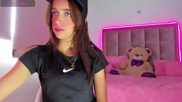 Snapshot of Melody_Ds chatting on January 4, 9:31 pm Melody Ds online show from January 4, 9:31 pm