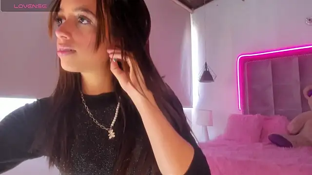 Snapshot of Melody_Ds chatting on January 22, 8:38 pm Melody Ds online show from January 22, 8:38 pm