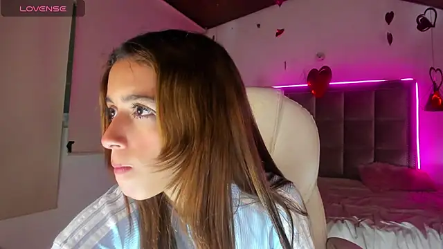 Snapshot of Melody_Ds chatting on February 28, 12:10 am Melody Ds online show from February 28, 12:10 am