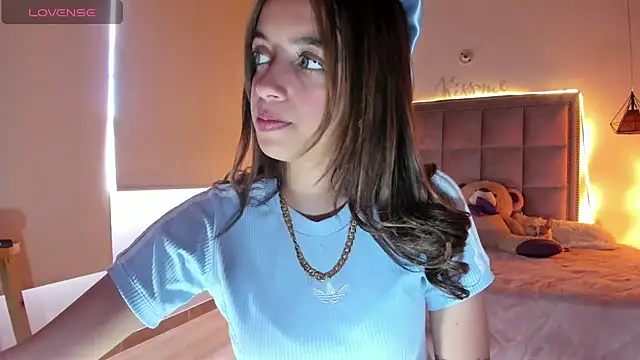 Snapshot of Melody_Ds chatting on September 26, 8:46 pm Melody Ds online show from September 26, 8:46 pm