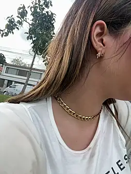 Snapshot of Melody_Ds chatting on October 4, 9:24 pm Melody Ds online show from October 4, 9:24 pm