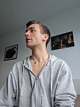 nickdtr online show from October 11, 1:42 pm