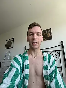 nickdtr online show from April 29, 10:08 am